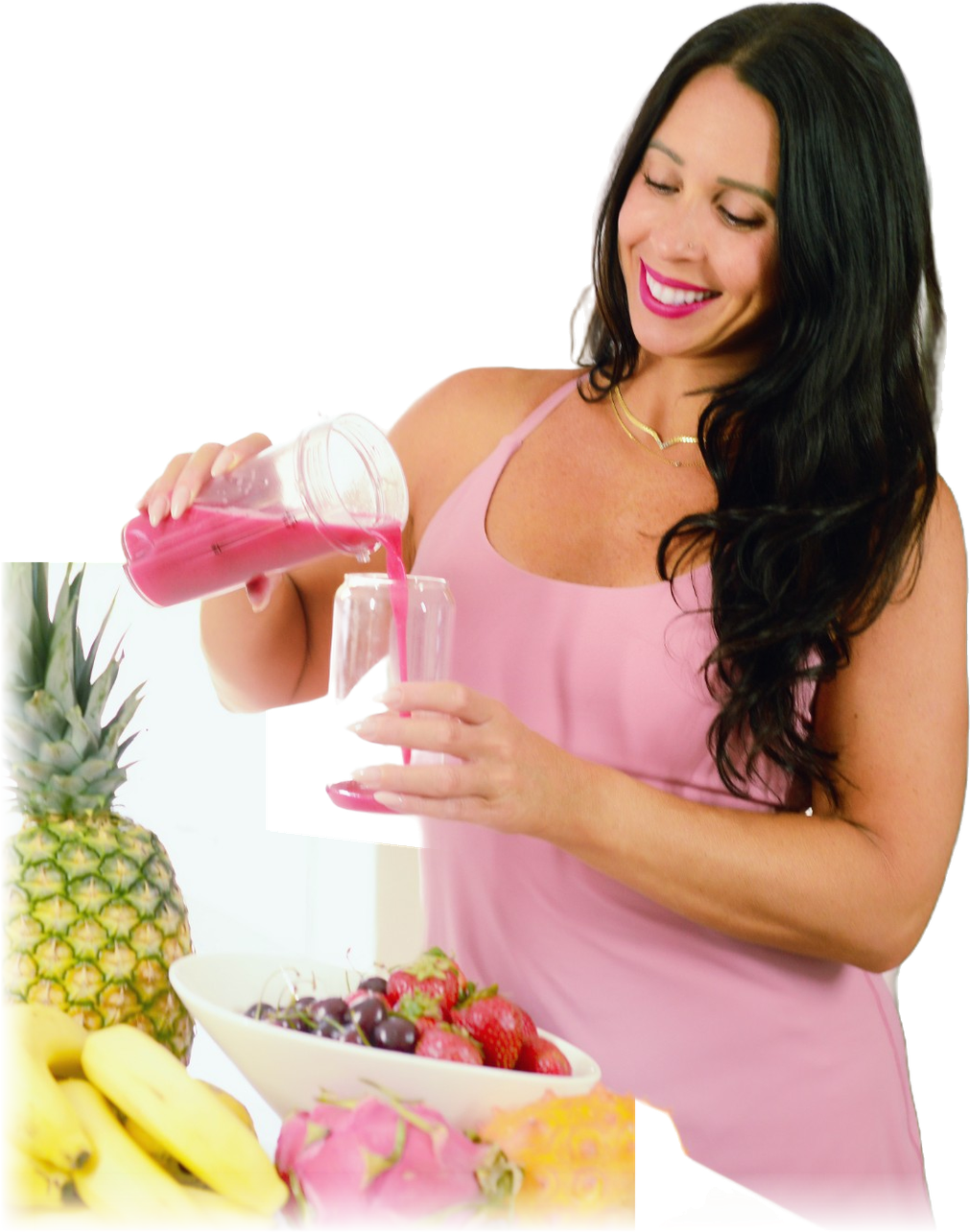 Jennifer Nicole pouring a fresh pink smoothie