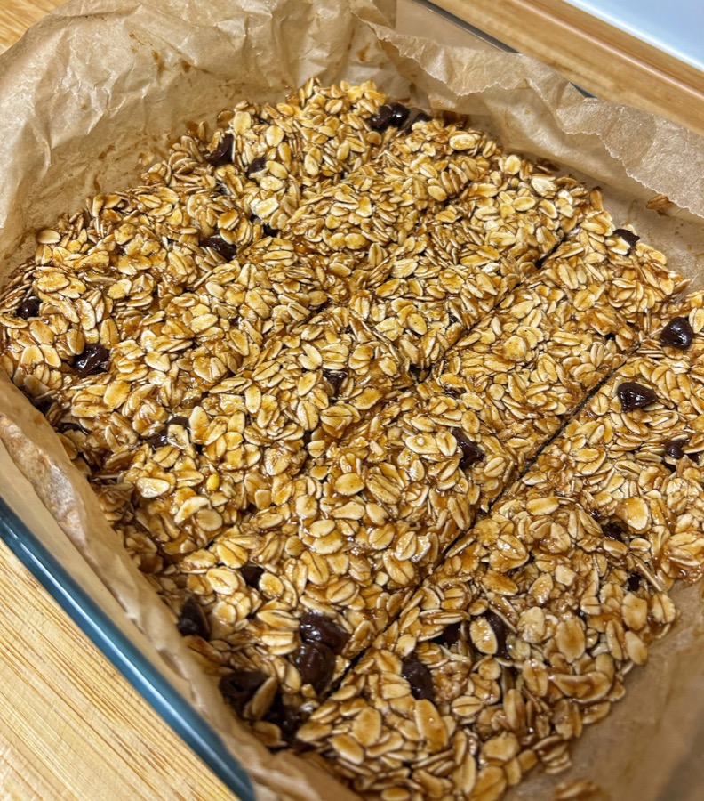 Chewy No-Bake Granola Bars