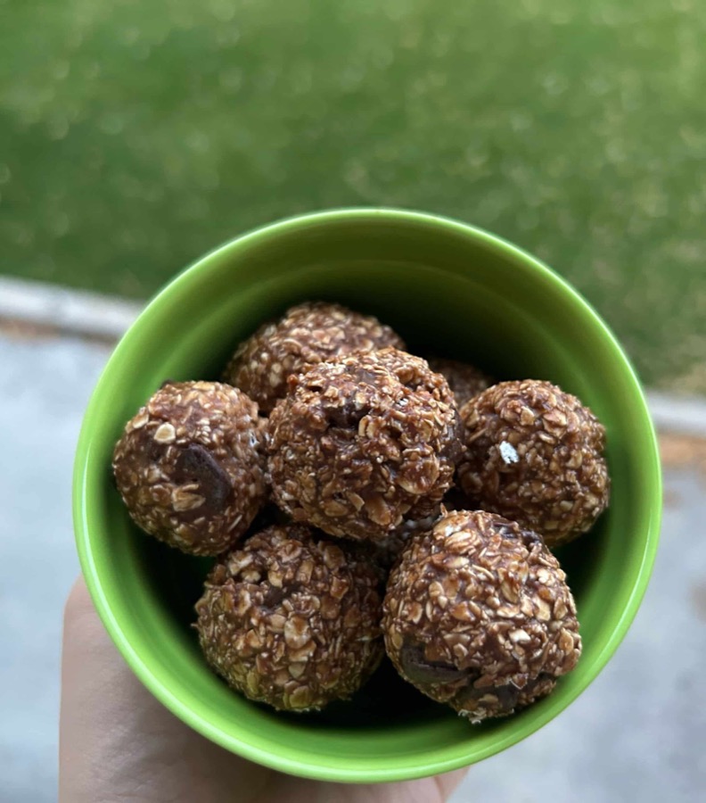 Chocolate Peanut Butter Protein Balls