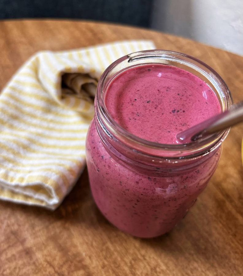 Red Breakfast Smoothie