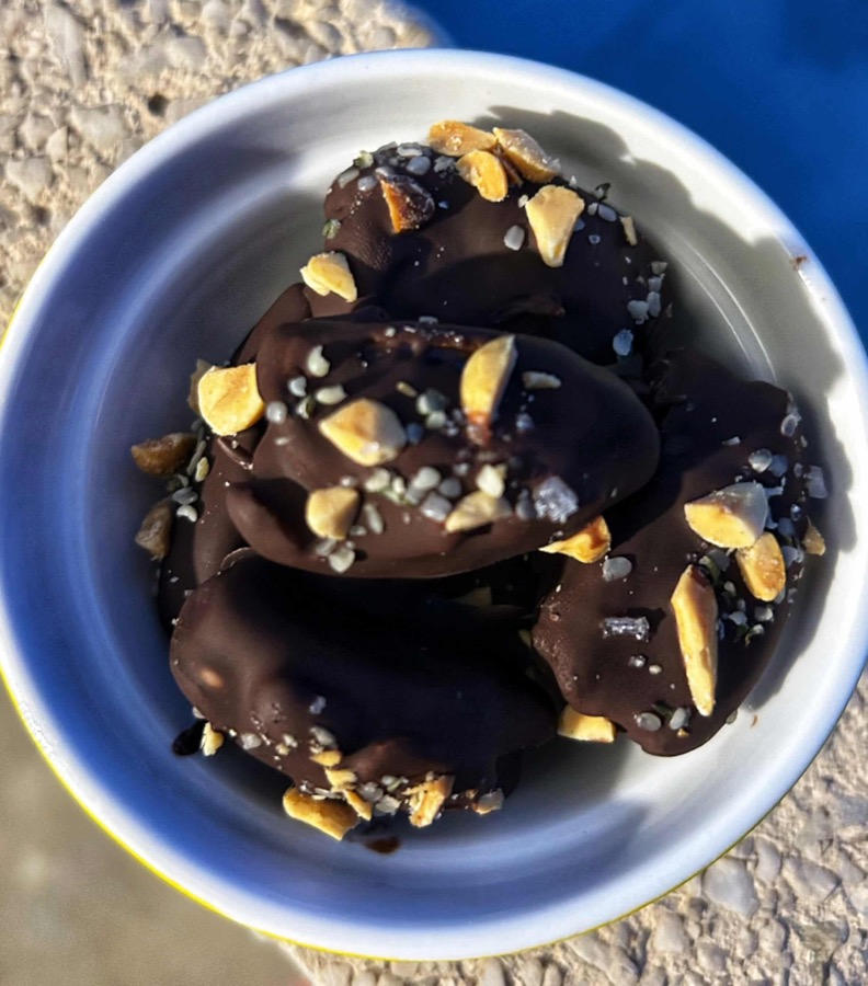 Snickers Stuffed Dates